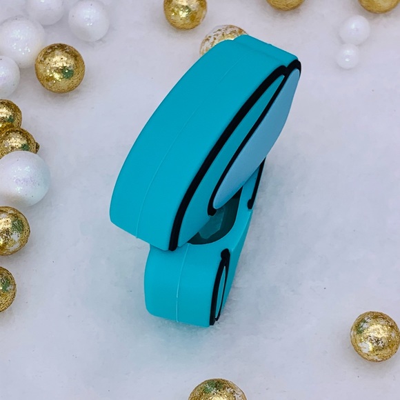 AirPod Pro Among Us Case: Blue - Picture 6 of 8